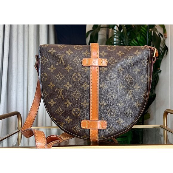 Louis Vuitton Monogram Chantilly GM Shoulder CrossBody Bag - Picture 4 of 15
